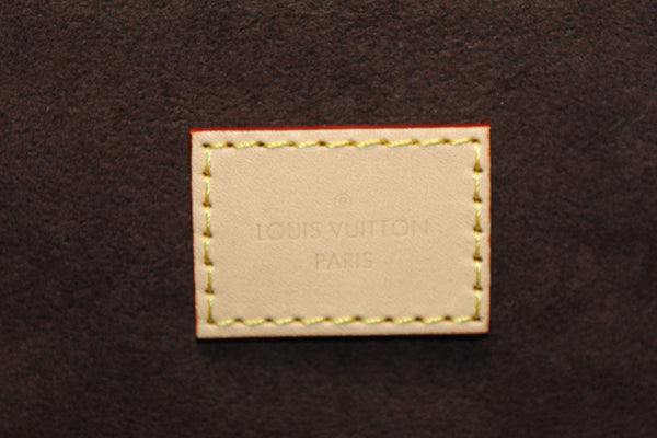 Louis Vuitton Monogram Pochette Metis Messenger Crossbody Bag