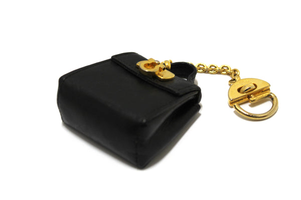 Salvatore Ferragamo Gancini黑色皮革微型袋鑰匙戒指