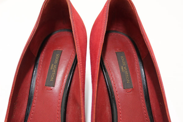 路易威登深紅色絨面革皮革鞋跟鞋尺寸38