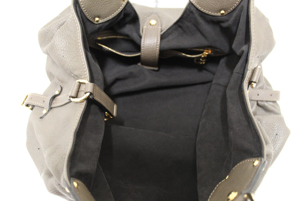 路易威登（Louis Vuitton）灰色穿孔皮革Mahina XL Hobo肩帶