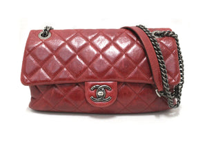 Chanel Red Aged Calfskin Leather Quilted Medium Easy Flap Shoulder Bag –  Italy Station