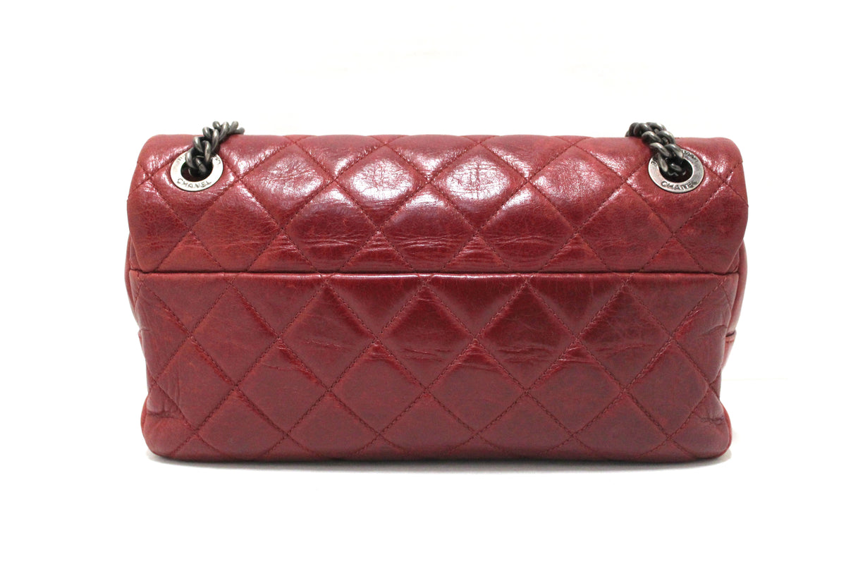 Chanel Calfskin Quilted Small Straight Lined Flap Red – STYLISHTOP