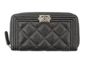 NEW Chanel Black Quilted Caviar Leather Boy Small Zip Around Wallet