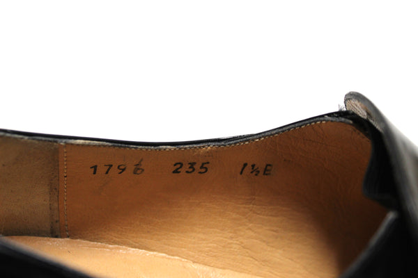 Salvatore Ferragamo Men's Black Calf Leather Loafer Dress Shoes size 7.5
