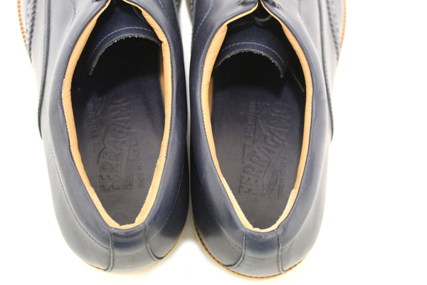 Salvatore Ferrgamo 男士藍色小牛皮翼尖布洛克鞋尺寸 8.5