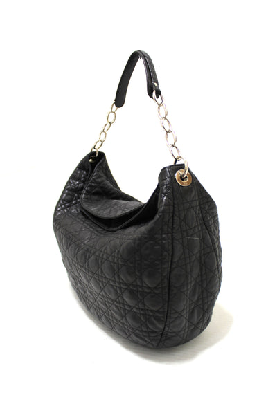 Christian Dior 黑色 Lady Dior Cannage 絎縫小羊皮柔軟中型流浪包