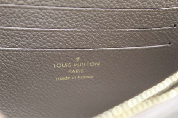 Louis Vuitton Vintage Classic Monogram Pouch Clutch