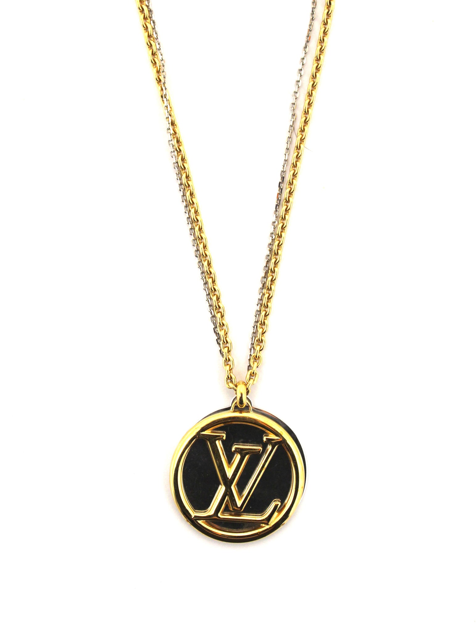 Louis Vuitton Monogram Round Mirror Plate Necklace – Italy Station