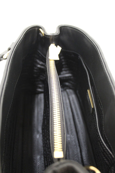 新款 Prada 黑色尼龍 Gaufre 小號托特包斜背包