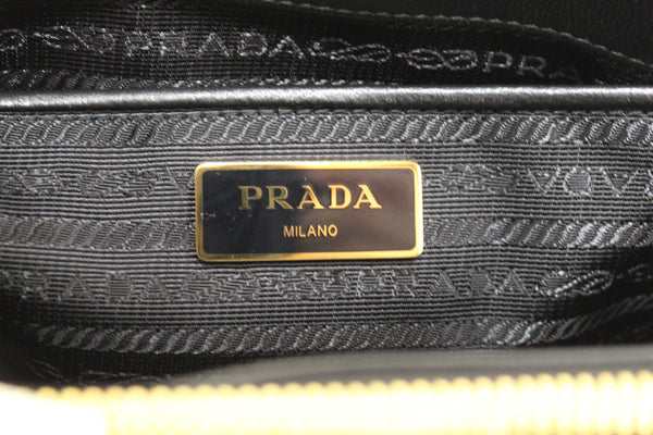 新款 Prada 黑色尼龍 Gaufre 小號托特包斜背包