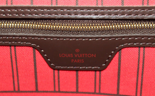 路易威登（Louis Vuitton）達米爾·埃比（Damier Ebene）