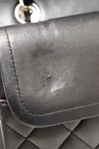 Chanel Black Lambskin Leather Medium Classic Flap Chain Bag