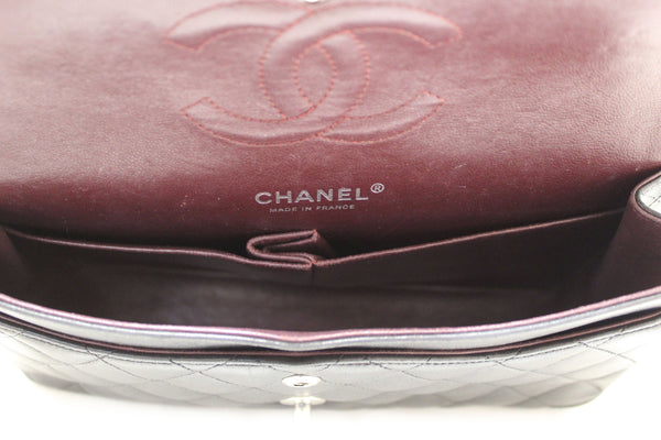 Chanel 黑色小羊皮中號經典翻蓋鏈條包