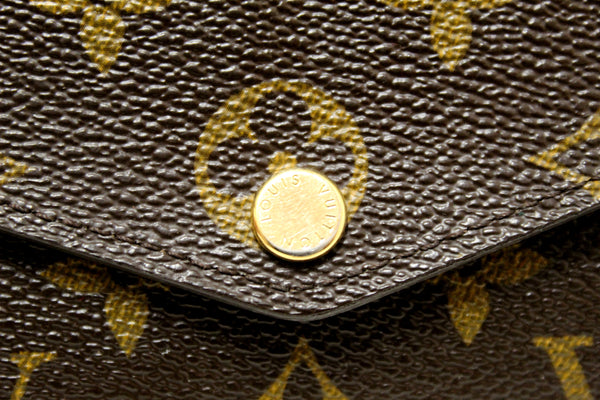 路易·威登（Louis Vuitton）經典會標帆布莎拉·長錢包