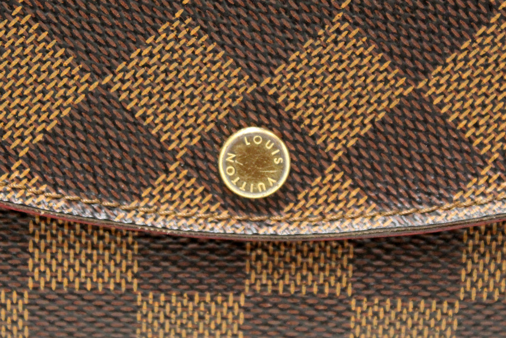 Louis Vuitton, Bags, Authentic Louis Vuitton Caissa Wallet