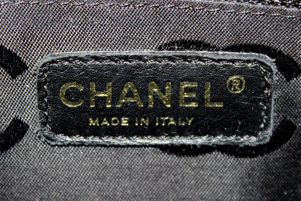 Chanel 黑色小牛皮撞色縫線 Surpique Bowler 包