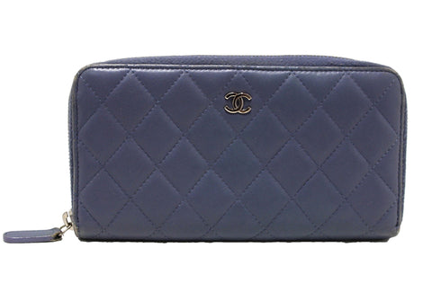 Chanel 藍色絎縫小羊皮皮革拉鍊錢包