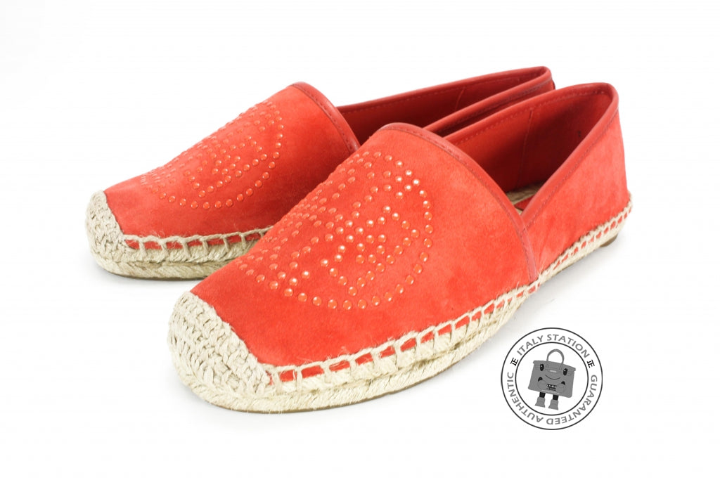 tory-burch-kirby-suede-mini-studs-shoes-IS032559