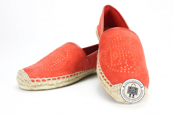 tory-burch-kirby-suede-mini-studs-shoes-IS032560