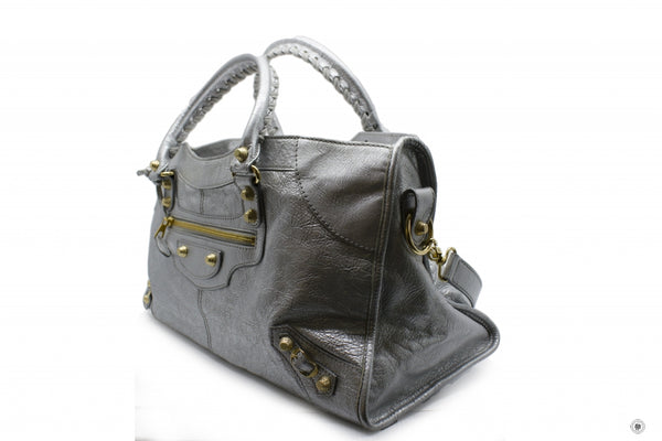 balenciaga-djg-giant-stud-part-time-lambskin-shoulder-bags-ghw-IS036602