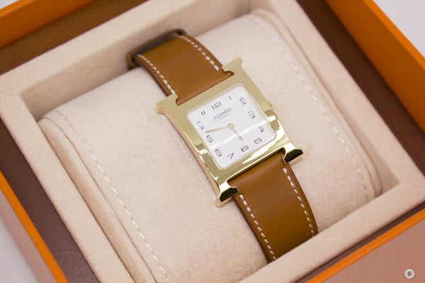 hermes-www-yellowgold-plated-steel-watch-with-sunburst-stamp-barenia-xmm-watches-ghw-IS036670