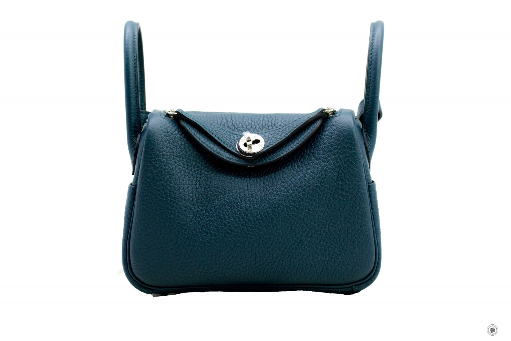 Found an affordable hermes mini lindy inspired purse at @cln.ph