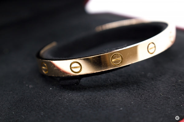 cartier-love-bracelet-cm-bracelet-IS036970
