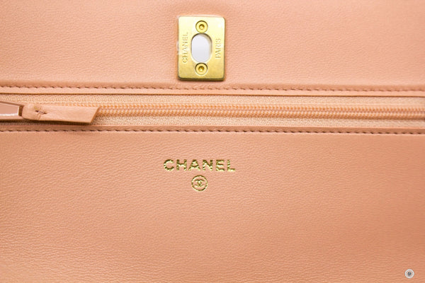 chanel-apb-pearl-crush-wallet-on-chain-woc-lambskin-shoulder-bags-gbhw-IS037011