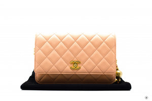 chanel-apb-wallet-on-chain-woc-lambskin-shoulder-bags-gbhw-IS037011