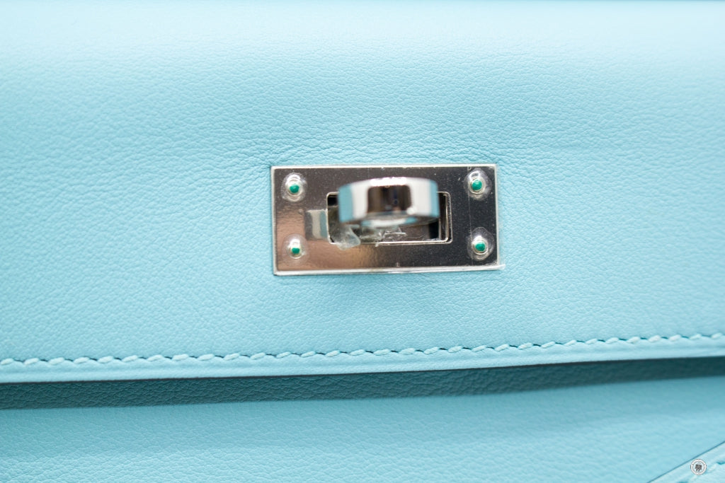 Hermès Kelly Cut Clutch Blue Atoll Swift PHW from 100% authentic materials!