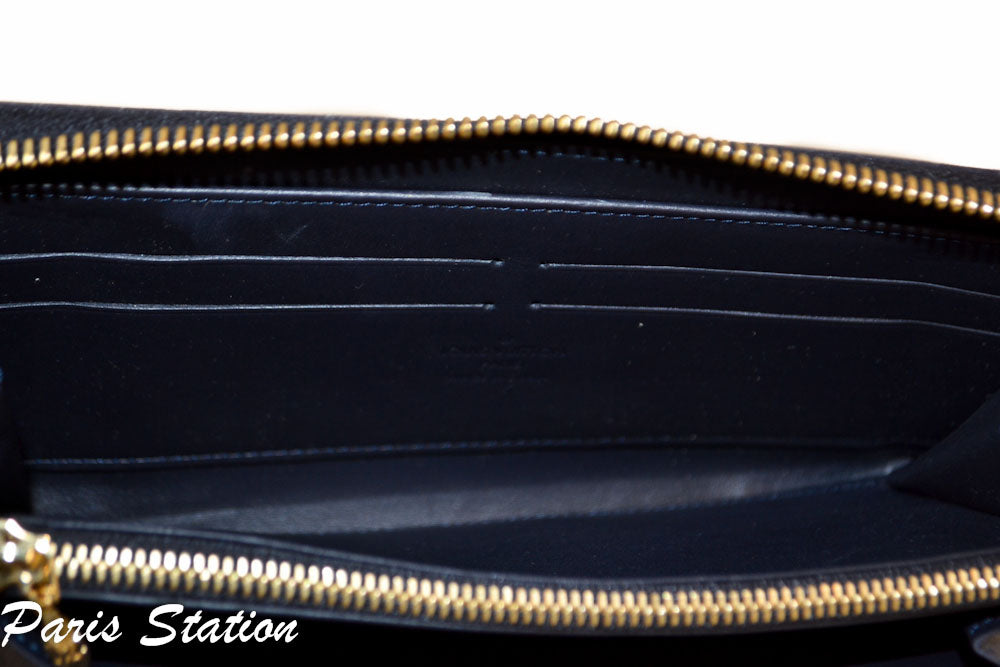 Auth LOUIS VUITTON Blue Leopard Patent Leather Round Zip Zippy Wallet #9314